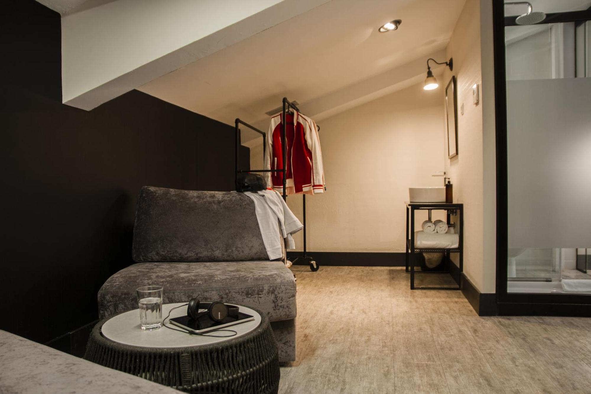 Hostal Room00 Ventura
