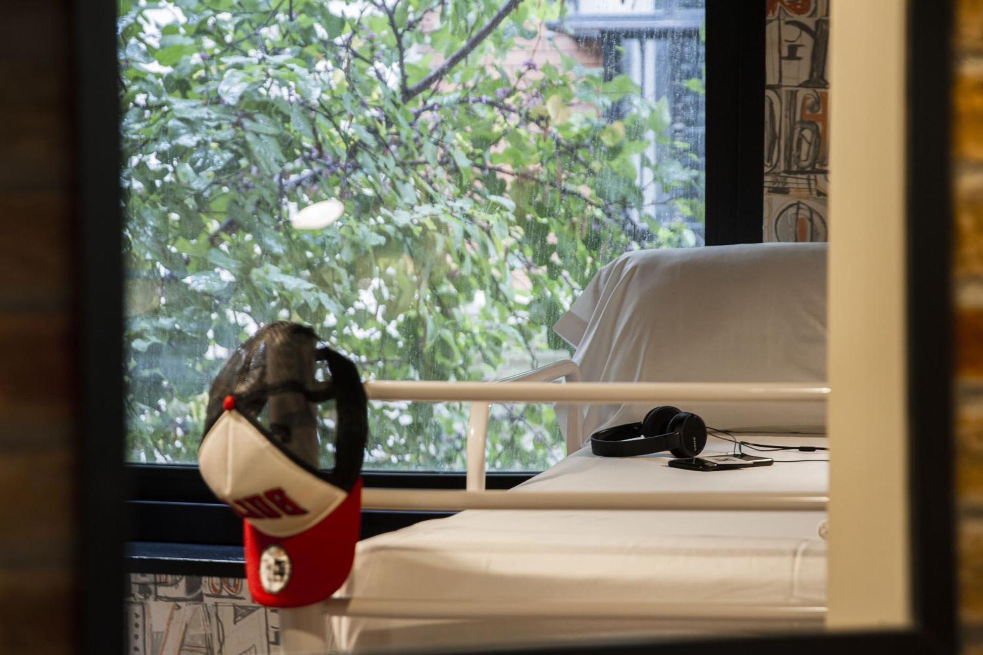 Room00 Ventura Madrid